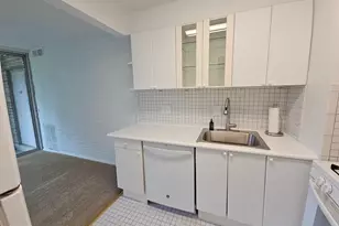 1828 Metzerott Rd, Hyattsville, MD 20783 - Photo 3