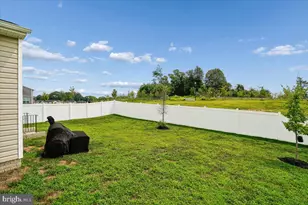 7018 Cor Crk Wy, Glenn Dale, MD 20769 - Photo 35