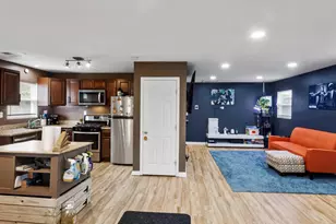 414 Carmody Hills Dr, Capitol Heights, MD 20743 - Photo 5
