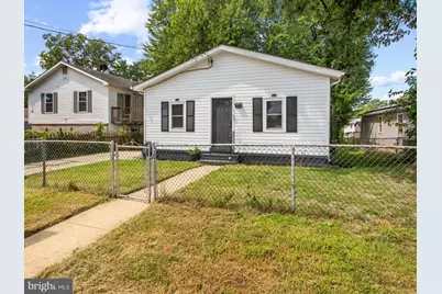 414 Carmody Hills Drive, Capitol Heights, MD 20743 - Photo 3