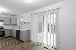 10400 Vista Gardens Dr, Bowie, MD 20720 - Photo 7