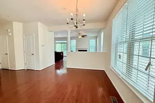 8912 Tower Pl, Lanham, MD 20706 - Photo 19