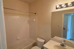 14224 Hampshire Hall Ct, Upper Marlboro, MD 20772 - Photo 9