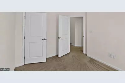 5363 S Center Drive, Greenbelt, MD 20770 - Photo 27