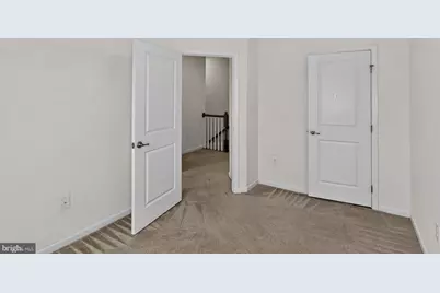 5363 S Center Drive, Greenbelt, MD 20770 - Photo 29