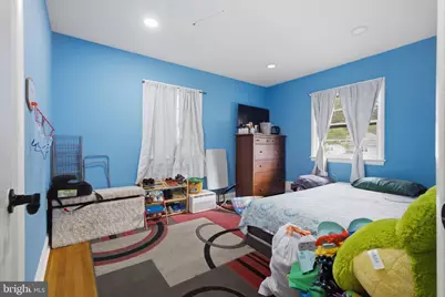 8802 Sterling, Hyattsville, MD 20785 - Photo 13
