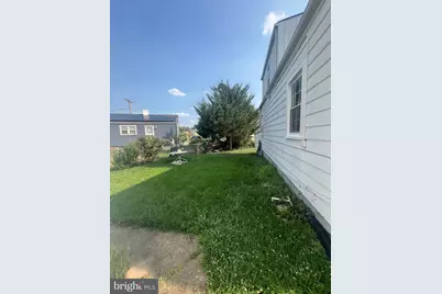 603 64th Place, Capitol Heights, MD 20743 - Photo 3