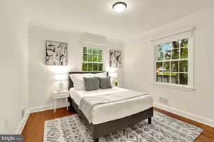9101 48th Pl, College Park, MD 20740 - Photo 11