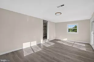 6204 Auth Rd, Suitland, MD 20746 - Photo 11
