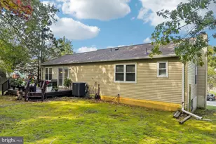 903 Cascade Dr, Fort Washington, MD 20744 - Photo 3