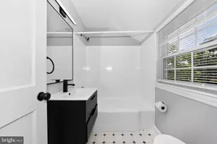 2416 Lake Ave, Landover, MD 20785 - Photo 23