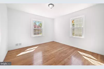4904 41st Place, Hyattsville, MD 20781 - Photo 11