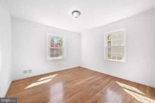 4904 41st Pl, Hyattsville, MD 20781 - Photo 11
