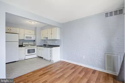 1822 Metzerott Road #103, Hyattsville, MD 20783 - Photo 11