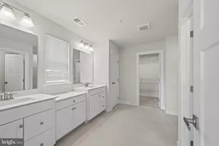 15609 Rockburn Wy, Bowie, MD 20716 - Photo 25