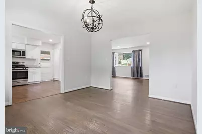 6915 Briarcliff Drive, Clinton, MD 20735 - Photo 11