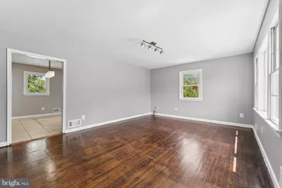 8816 Saunders Lane, Lanham, MD 20706 - Photo 5