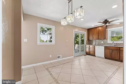 8816 Saunders Lane, Lanham, MD 20706 - Photo 9