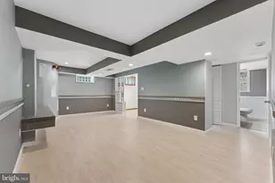 8816 Saunders Ln, Lanham, MD 20706 - Photo 31