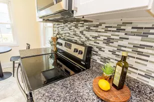 5014 N Englewood Dr, Capitol Heights, MD 20743 - Photo 11