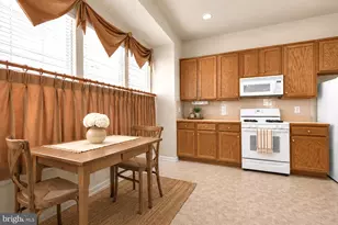 9903 Stonewood Ct, Upper Marlboro, MD 20772 - Photo 5