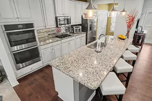 10010 Dorsey Ln, Lanham, MD 20706 - Photo 23