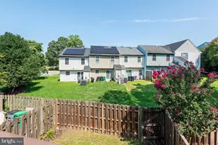 2406 Rosecroft Ct, Oxon Hill, MD 20745 - Photo 29