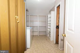 2406 Rosecroft Ct, Oxon Hill, MD 20745 - Photo 21
