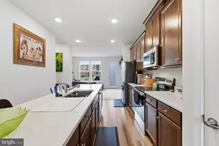 3469 Carnaby St, Hyattsville, MD 20782 - Photo 5