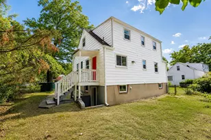 9208 Surratts Manor Dr, Clinton, MD 20735 - Photo 23