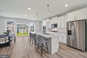 1042 Highpoint Trl, Laurel, MD 20707 - Photo 13
