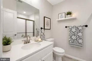1052 Owens Rd, Oxon Hill, MD 20745 - Photo 11