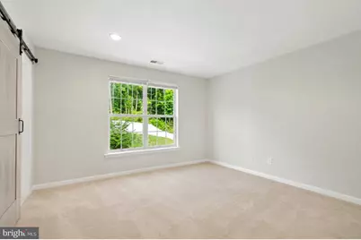 1052 Owens Road, Oxon Hill, MD 20745 - Photo 27