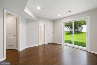 1052 Owens Road, Oxon Hill, MD 20745 - Photo 9