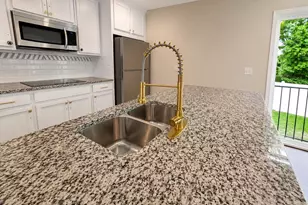 1052 Owens Rd, Oxon Hill, MD 20745 - Photo 13