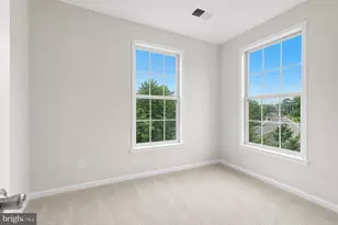 1052 Owens Rd, Oxon Hill, MD 20745 - Photo 33