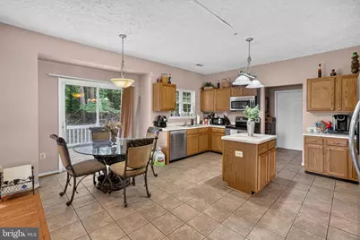 9106 Helmsley Drive, Clinton, MD 20735 - Photo 3