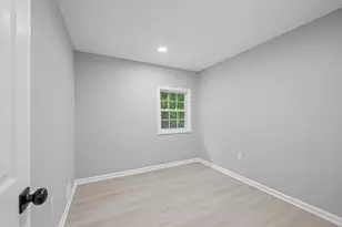 2502 Newglen Ave, District Heights, MD 20747 - Photo 17