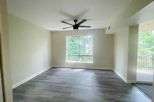 8433 Greenbelt Rd, Greenbelt, MD 20770 - Photo 5