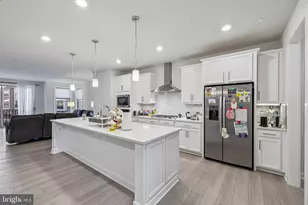 109 Green Branch Rd, Laurel, MD 20708 - Photo 11
