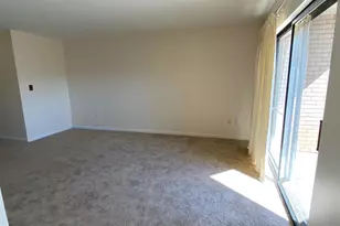 6924 Hanover Pkwy, Greenbelt, MD 20770 - Photo 5
