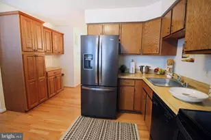 5932 St Moritz Dr, Temple Hills, MD 20748 - Photo 15