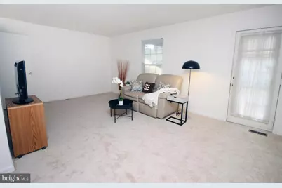 5932 Saint Moritz Drive, Temple Hills, MD 20748 - Photo 5