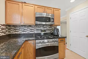 16110 Eastlawn Ct, Bowie, MD 20716 - Photo 15