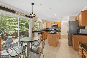 16110 Eastlawn Ct, Bowie, MD 20716 - Photo 17