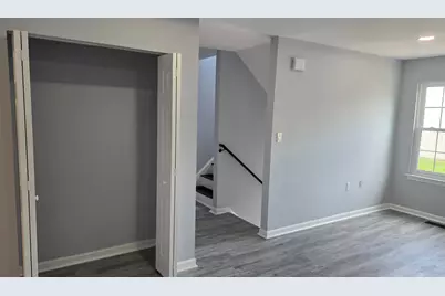 6325 Sunvalley, District Heights, MD 20747 - Photo 9