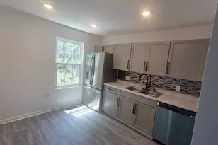 6325 Sunvalley, District Heights, MD 20747 - Photo 11