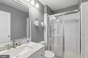 15746 Pointer Ridge Dr, Bowie, MD 20716 - Photo 25