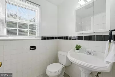 7200 Wells Parkway, Hyattsville, MD 20782 - Photo 13