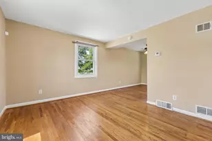 2752 Iverson St, Temple Hills, MD 20748 - Photo 7